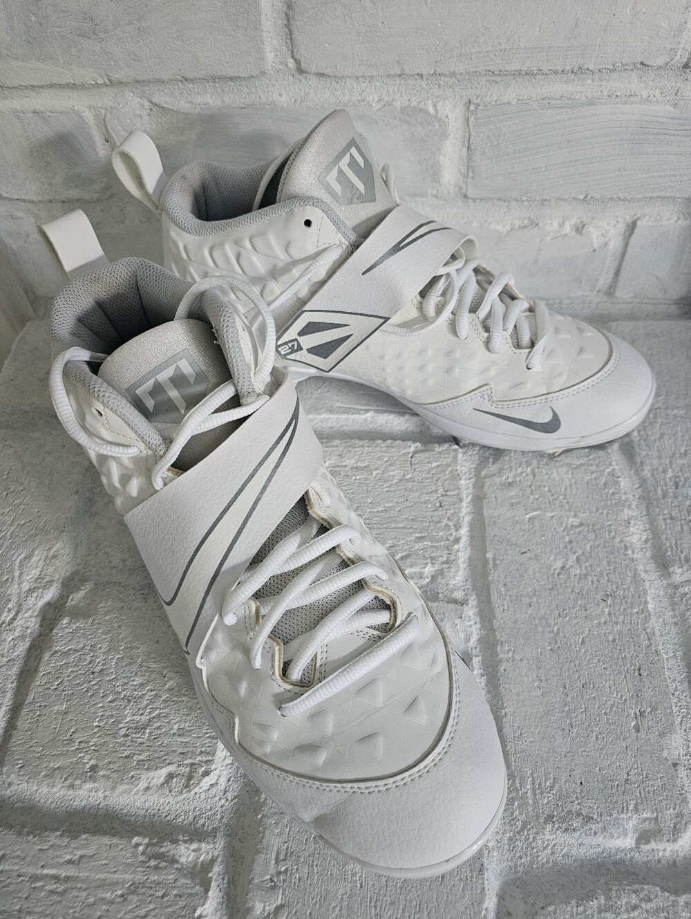 Nike Baseball Cleats Size 9